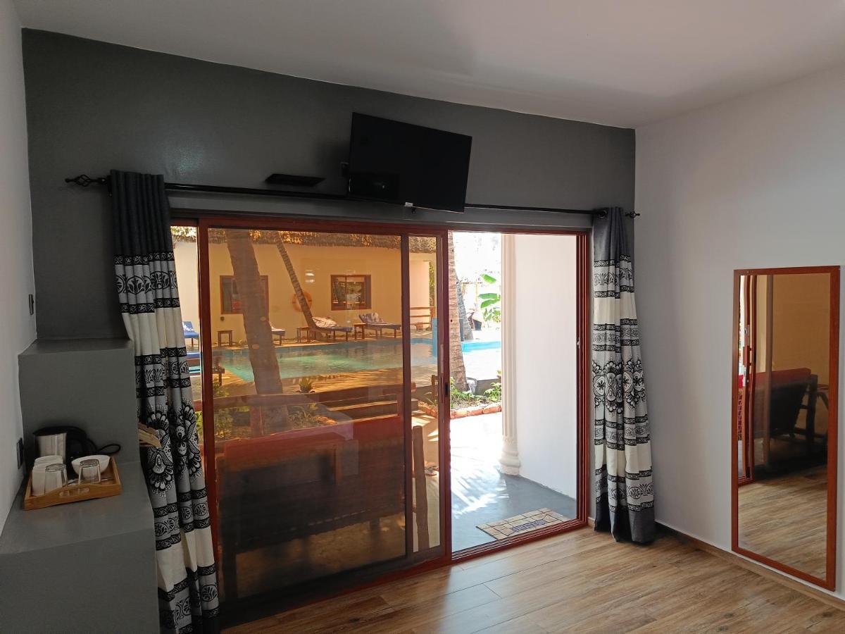 Little Pompeji Boutique Hotel - Adults Only جامبياني المظهر الخارجي الصورة